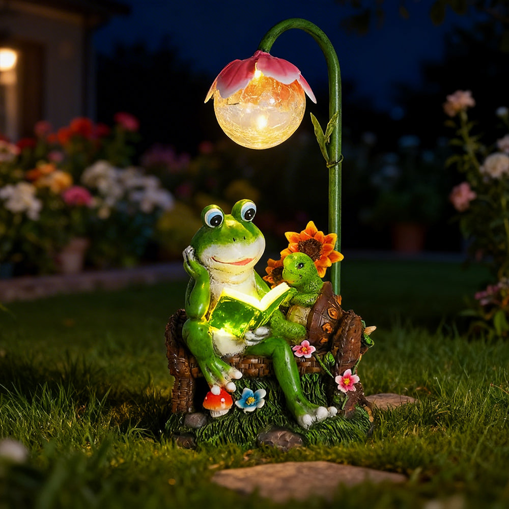 Solar Frog and Turtle Garden Statues with Lights Outdoor Lawn and Patio Decor